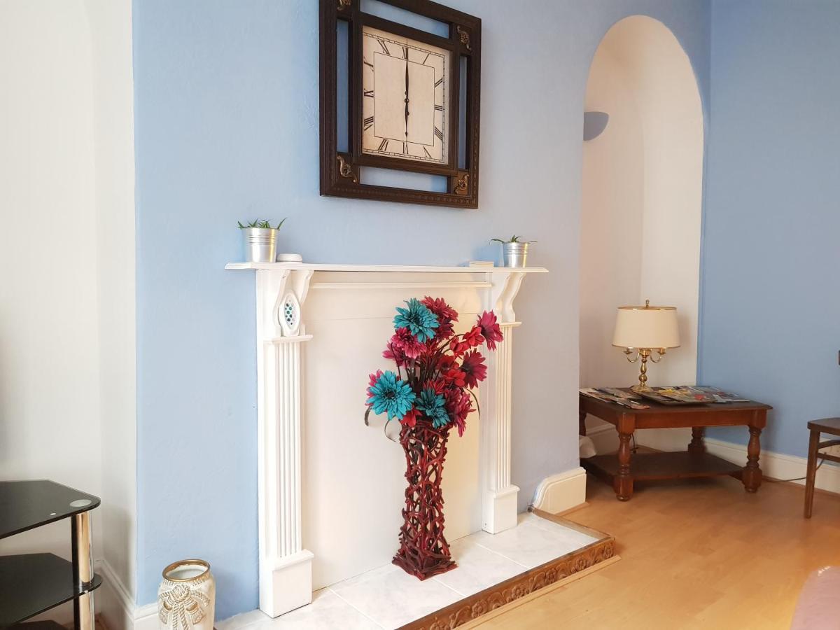 אבריסטוויט 17 Bridge St, 3 Bedroom Flat מראה חיצוני תמונה