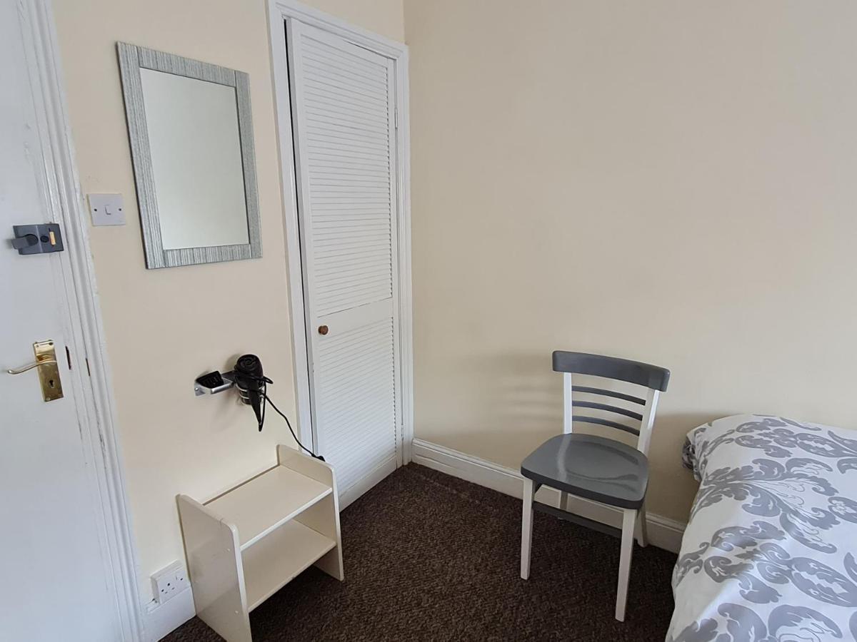 אבריסטוויט 17 Bridge St, 3 Bedroom Flat מראה חיצוני תמונה